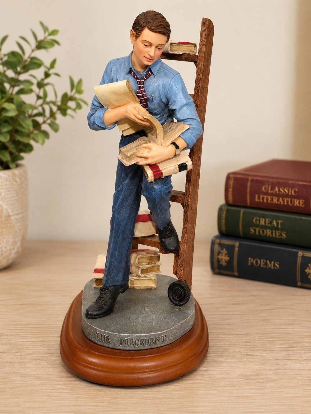 Vanmark Defenders of Justice The Precedent Lawyer Figurine 9" 1999